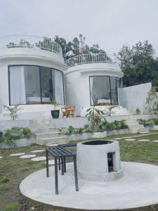Zahrada ubytování TUGU Bali glamping