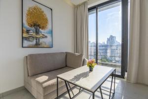 Ein Sitzbereich in der Unterkunft Gate 9 Tower - Studios & Apartments in Mar Mikhael