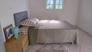 Postel nebo postele na pokoji v ubytování Maison spacieuse et confortable