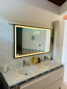 Koupelna v ubytování Maison spacieuse et confortable + 14 fotografií