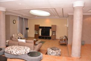 Gallery image of Janadriyah suites 13 in Al Khobar