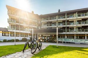 Jízda na kole v ubytování Parkhotel Hirschwang nebo okolí