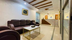 Posezení v ubytování Hotel New Mid City Multan