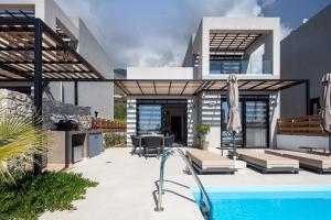 Бассейн в Villa Arkadia или поблизости