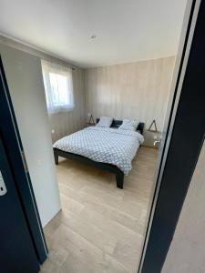 Postel nebo postele na pokoji v ubytování Appartement - location saisonnière