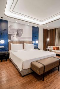 Ein Bett oder Betten in einem Zimmer der Unterkunft Radisson Blu Hotel Ahmedabad