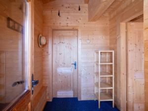 Koupelna v ubytování Chalet Chalet Casablanca by Interhome