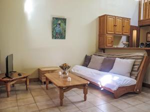 Η κουζίνα ή μικρή κουζίνα στο Holiday Home Le Cazelle by Interhome +21 φωτογραφίες