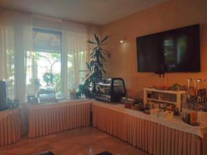 Příslušenství pro přípravu čaje a kávy v ubytování Guest House Palme