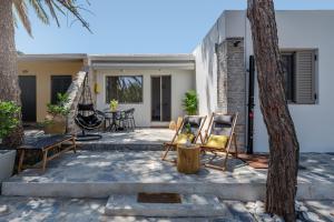 Patio nebo venkovní prostory v ubytování Lemoni House in Petras, Sitia, by Comfortbnb