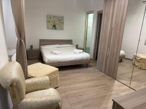 Posteľ alebo postele v izbe v ubytovaní Maqueda Apartament for 4 Palermo Centre Ballarò
