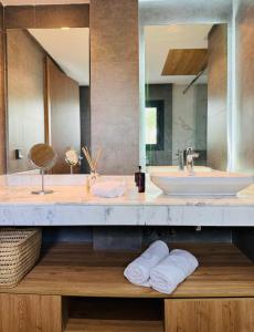 Bagno di Luxury Oceanfront Villa with Private Pool!