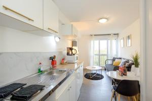 Η κουζίνα ή μικρή κουζίνα στο Le Liberty - Joli T2 à Saint-Brieuc +8 φωτογραφίες