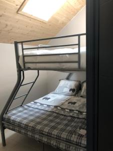 Llit o llits en una habitació de T3 Terrace in a Chalet with unobstructed view