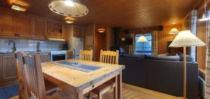 Η κουζίνα ή μικρή κουζίνα στο Sauna | Wi-Fi | Terrace | Wood stove | Cable TV