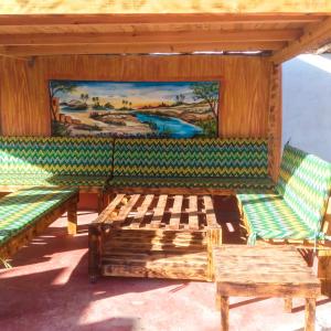 Φωτογραφία από το άλμπουμ του chez tom house σε Ikouzza