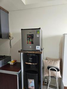 Kuchyň nebo kuchyňský kout v ubytování Sewa Apartemen Fullfurnished Tangerang Selatan Stasiun Rawabuntu + 2 fotografie