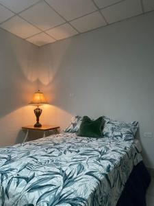 Ένα ή περισσότερα κρεβάτια σε δωμάτιο στο Algo Más Apartamentos