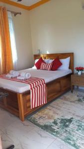 Imagem da galeria de Logan White Cozy home em Mombaça