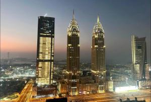 Nespecifikovaný výhled na destinaci Dubaj nebo výhled na město při pohledu z ubytování v soukromí