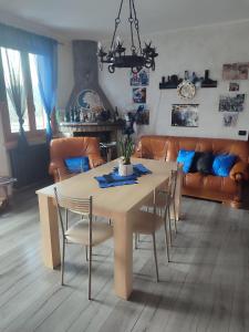 Afbeelding uit fotogalerij van B&B La Dea in Bracca