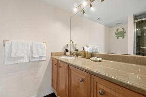 Bagno di Direct Oceanfront Condo with amazing Views near Cocoa Beach