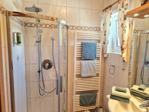 Koupelna v ubytování Appartement BERGTRÄUME + 37 fotografií