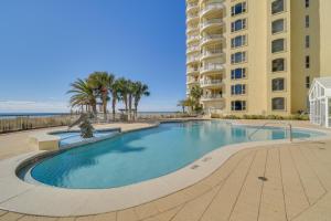 Πισίνα στο ή κοντά στο Perdido Key Condo with Ocean-View Balcony!