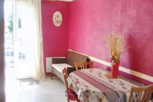 Posedenie v ubytovaní Appartement familial avec piscine à Montmartin-sur-Mer 54 m²
