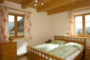 Postel nebo postele na pokoji v ubytování Ferienwohnung am Oberrainerhof