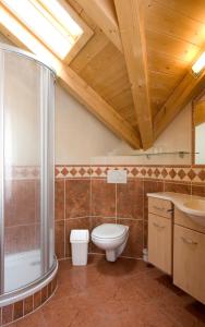 Koupelna v ubytování Ferienwohnung am Oberrainerhof