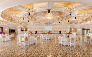 Restaurace v ubytování Shamakhi Palace Sharadil