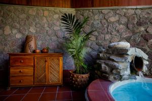 Фотография из галереи Ladera Resort в городе Суфриер