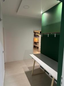 地拉那Tirana Blloku Vibes Hostel的相册照片