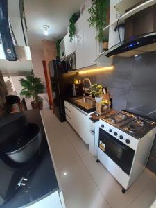 Køkken eller tekøkken på Apartamento Mobiliado COP 30 4 andar Escada + 21 billeder