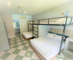 Imagen de la galería de MIAMI Hostel - Mui Ne, en Phan Thiet 43 fotos más