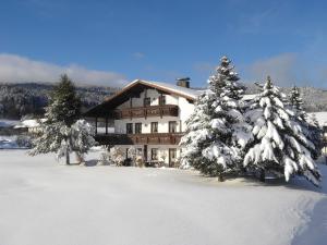 Galeriebild der Unterkunft Gasthof-Pension-Kraus in Achslach