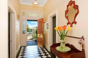 Gallery image of Jacaranda Cottage in Colac
