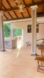 Foto sihtkohas Wennappuwa asuva majutusasutuse Luxe Living galeriist