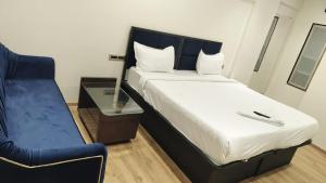 4 Points Lodging & Boarding房間的床