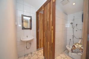 Koupelna v ubytování Parlor Hotel