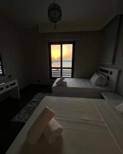Postel nebo postele na pokoji v ubytování Luxury villa in gouna