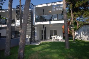 The building in which Az apartmant is located