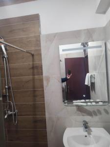 Bagno di Pansion Kamin