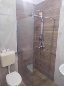 Bagno di Pansion Kamin