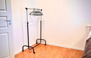 a black iron dresser in a room at ARINA Toivakka in Toivakka
