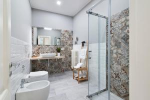 Łazienka w obiekcie InCentro Comfort Suite - Lecce Selection