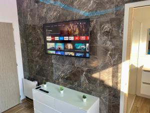 Fotografia z galérie ubytovania Love room avec jacuzzi intérieur proche Blagnac v destinácii Aussonne