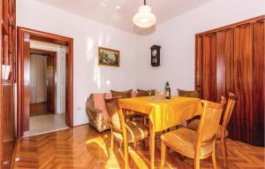 Fotografia z galérie ubytovania Beautiful Apartment In Bribir With Wifi v destinácii Bribir