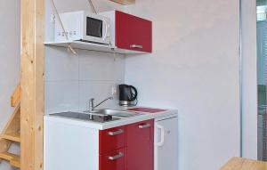 Kuchyňa alebo kuchynka v ubytovaní Amazing Apartment In Pula With Kitchen